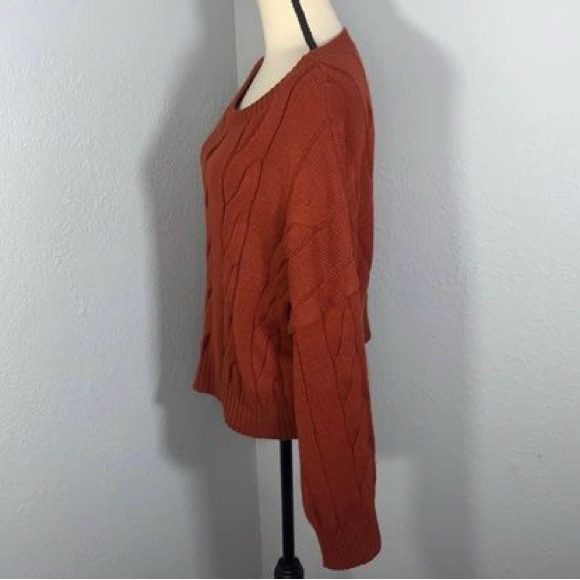 Express cable knit sweater size XS - Picture 2 of 3